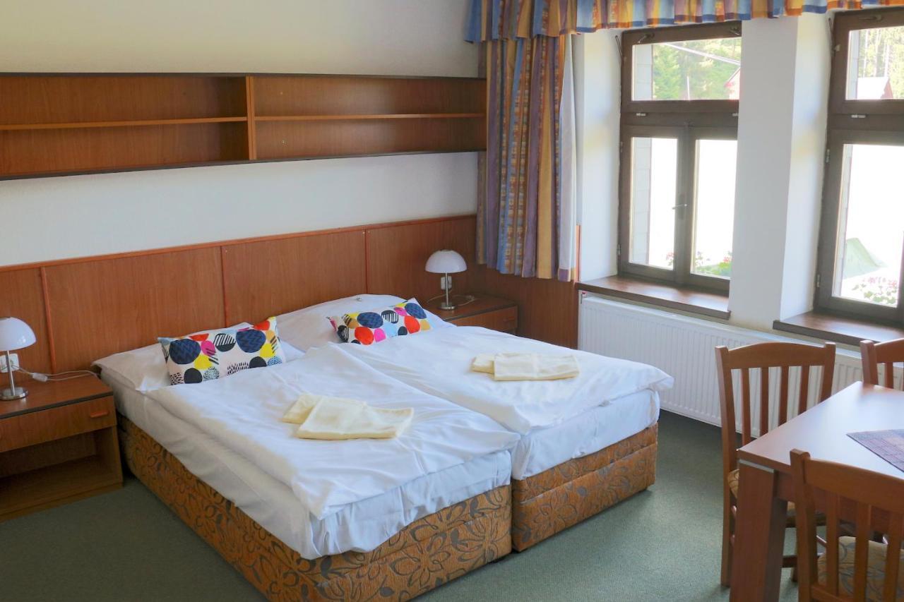 Kořenov Hotel Maredis المظهر الخارجي الصورة