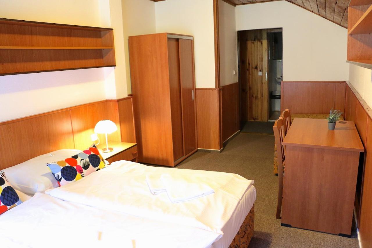 Kořenov Hotel Maredis المظهر الخارجي الصورة