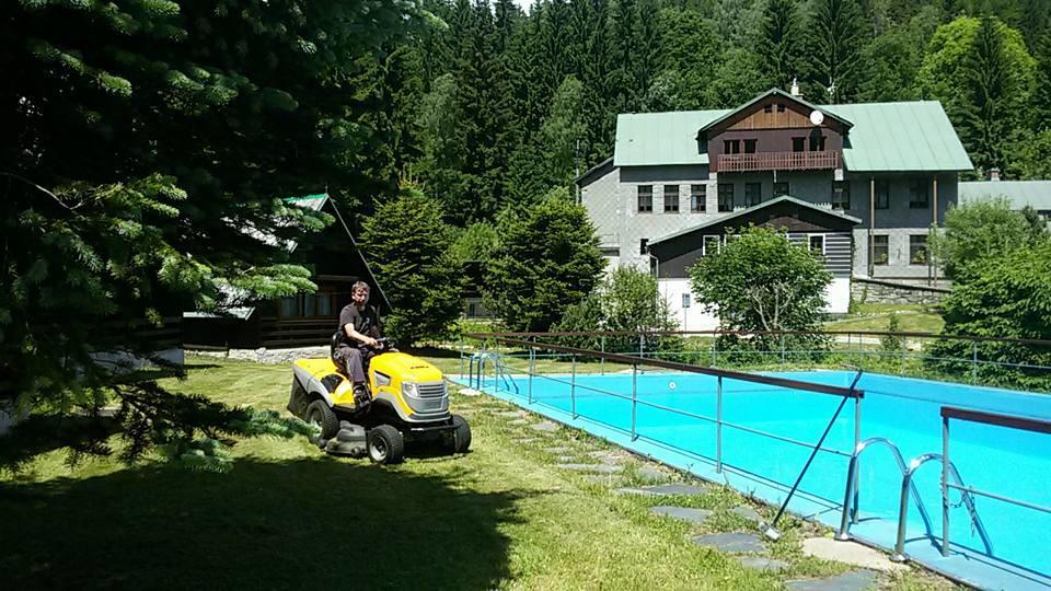 Kořenov Hotel Maredis المظهر الخارجي الصورة