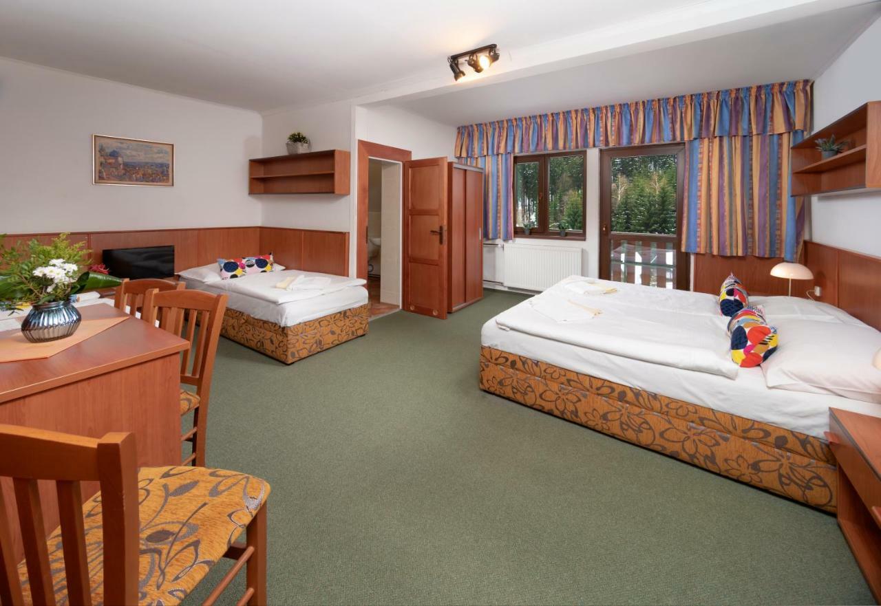 Kořenov Hotel Maredis المظهر الخارجي الصورة